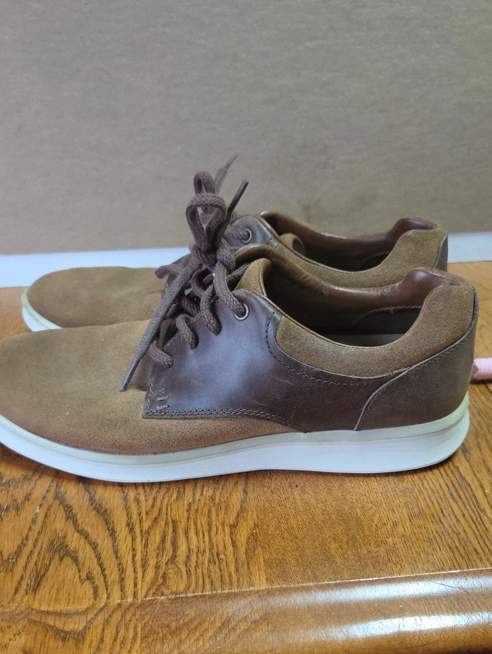 UGG Hepner shoes 2016 Size 8.5